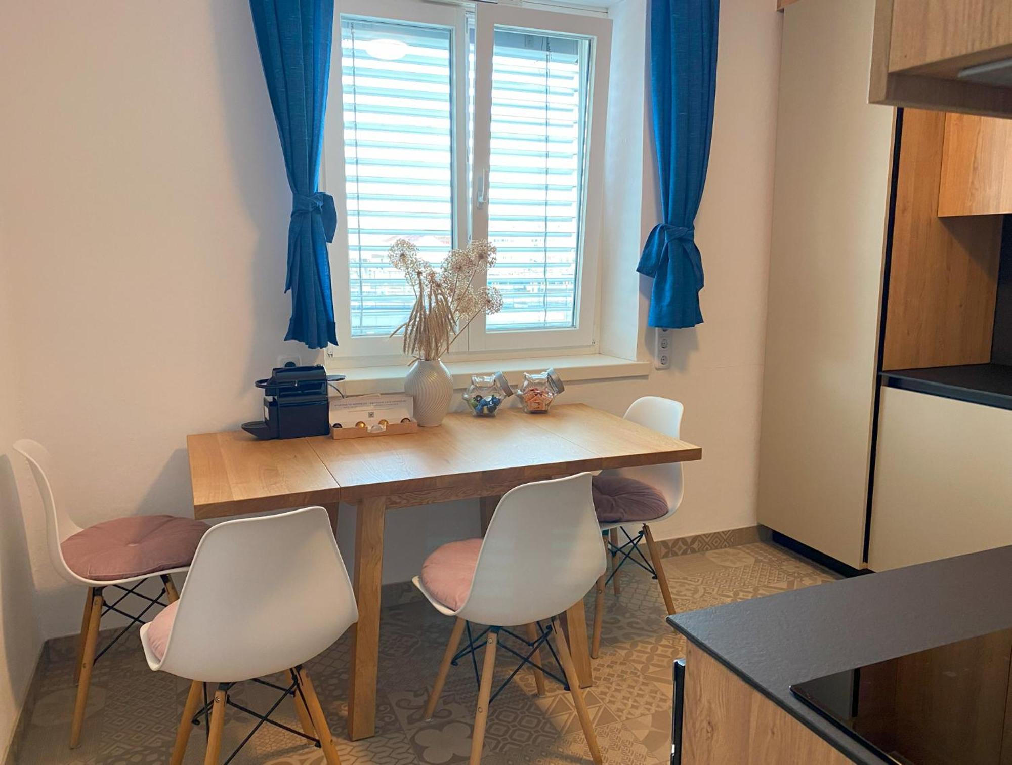 Anzotika Central Apartment, Wien Eksteriør bilde
